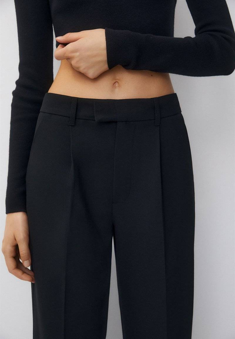 PULL&BEAR PULL&BEAR DARTED SMART - Trousers - black Im Verkauf
