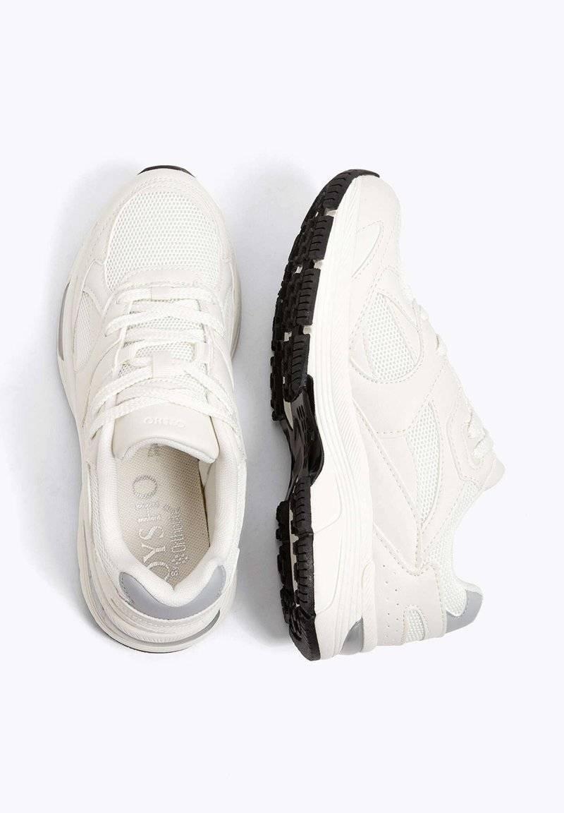 OYSHO OYSHO RETRO RUNNING - Training shoe - white Online Shopping