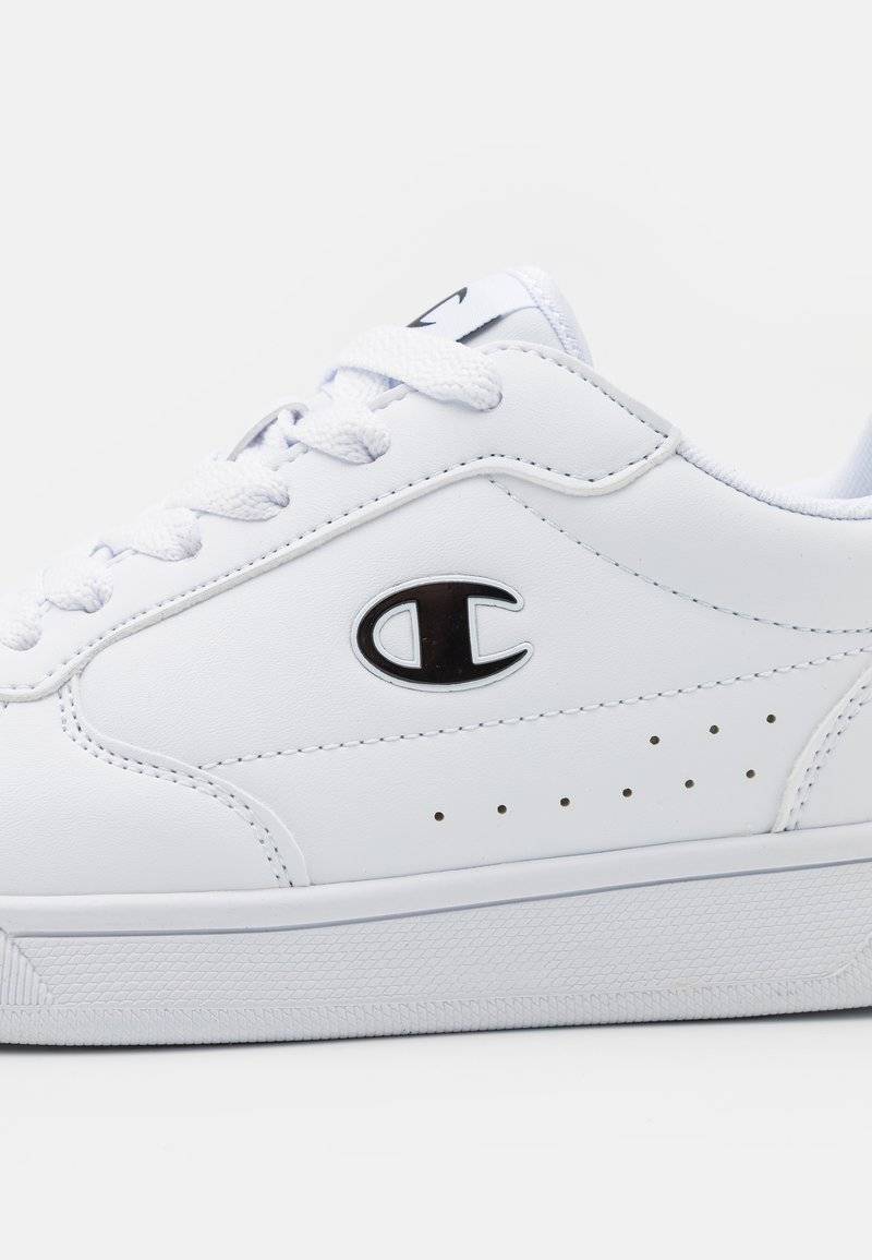Champion Champion NEW COURT UNISEX - Training shoe - white Heißer Verkauf