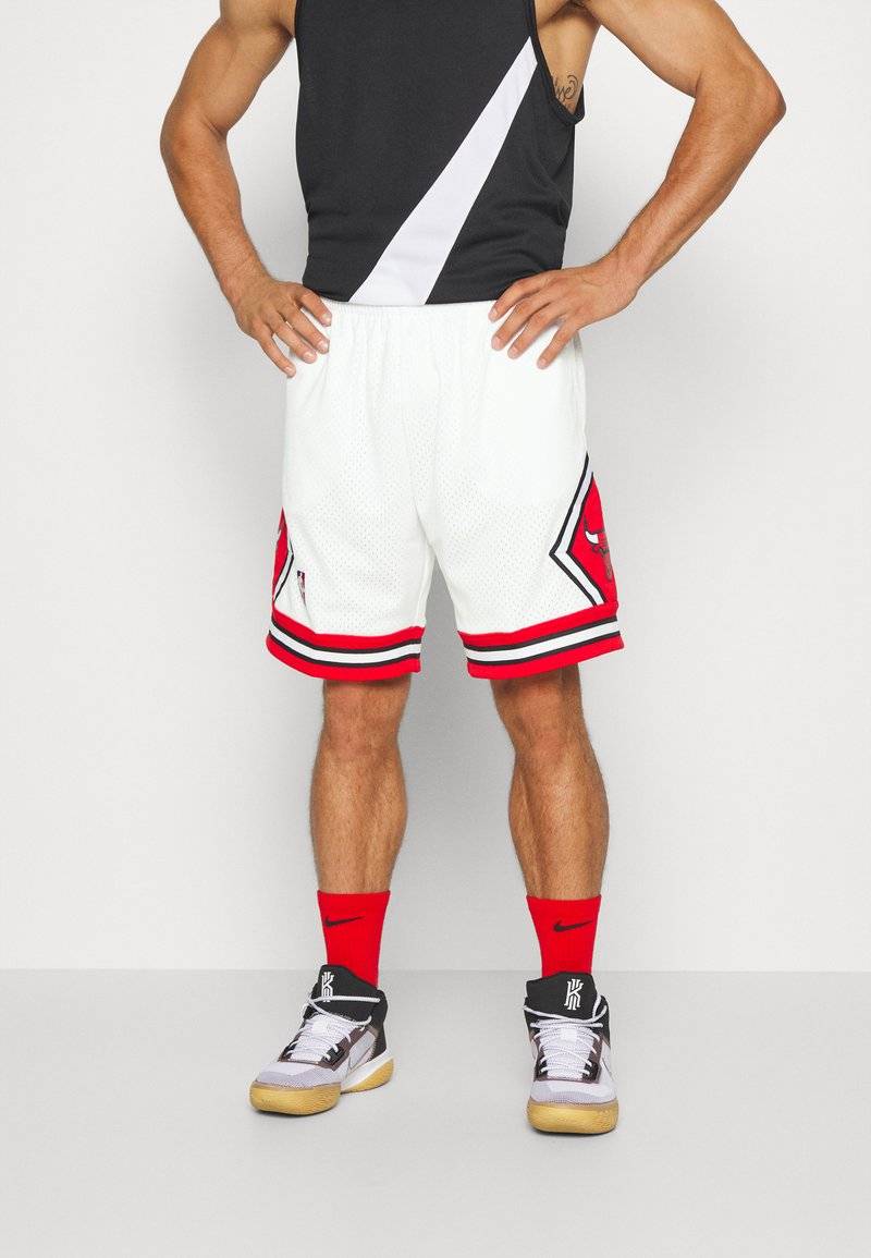 Mitchell & Ness Mitchell & Ness NBA CHICAGO BULLS SWINGMAN SHORT - Sports shorts - white Online