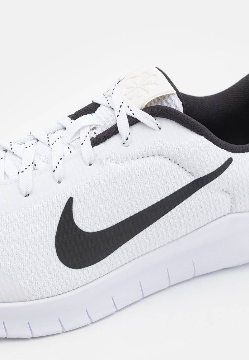 Nike Performance Nike Performance FLEX EXPERIENCE RN 12 - Competition running shoes im Angebot