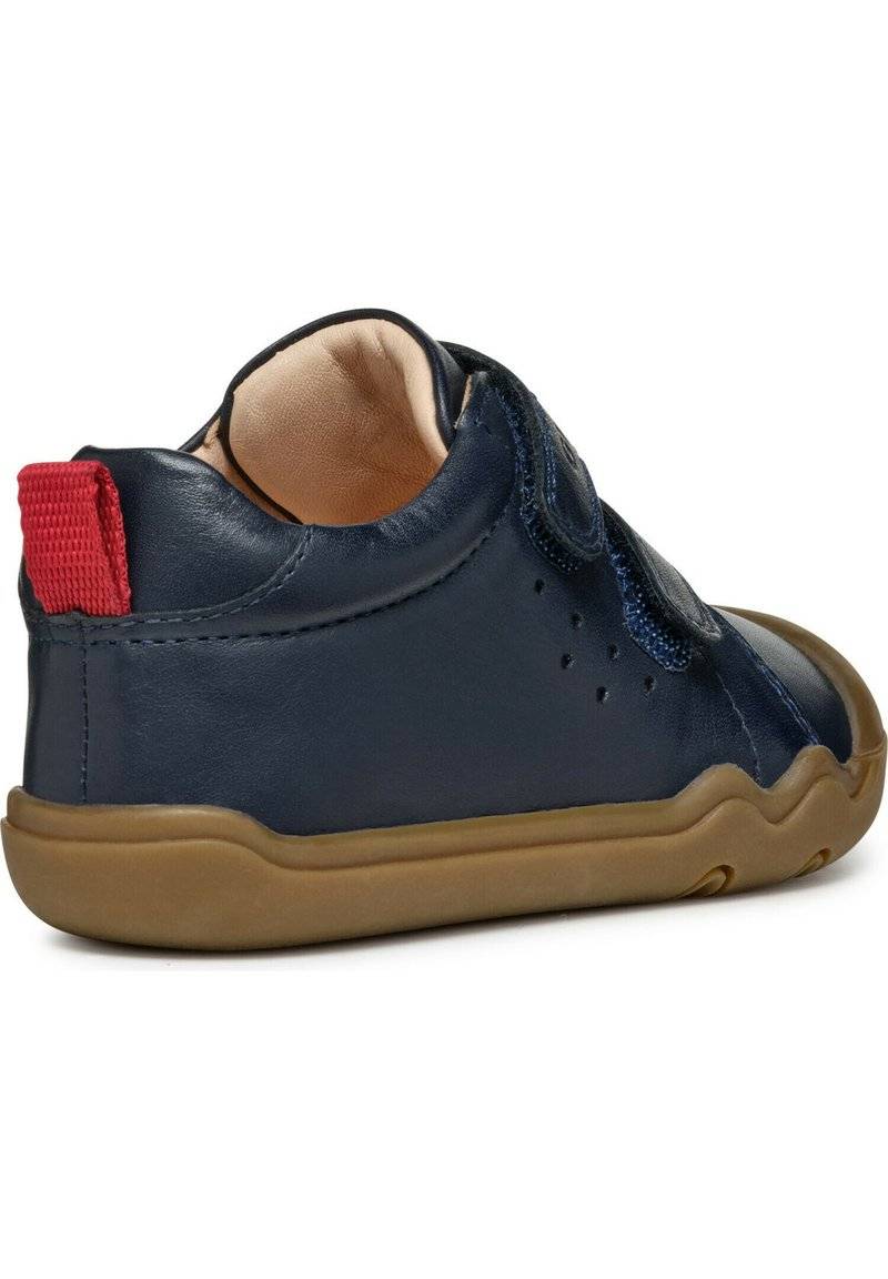 Geox Geox B STEPPIEUP - Baby shoes - navy Zeitlich begrenztes Angebot
