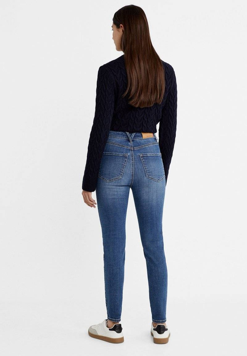 Stradivarius Stradivarius MIT SEHR HOHEM BUND - Jeans Skinny Fit - blue denim Hotsell