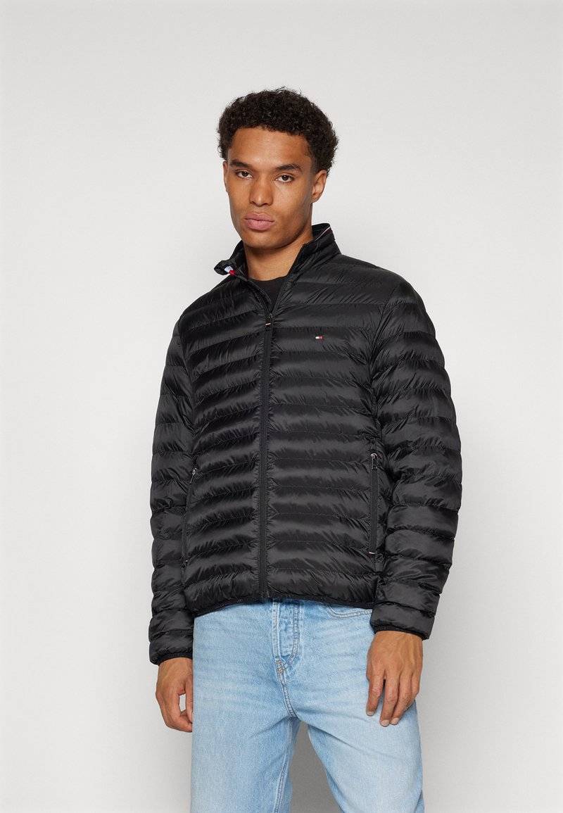 Tommy Hilfiger Tommy Hilfiger PACKABLE - Light jacket - black
