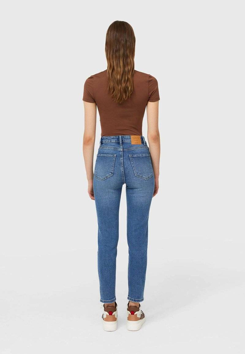 Stradivarius Stradivarius SLIM FIT - Slim fit jeans - dark blue Fabrikverkauf