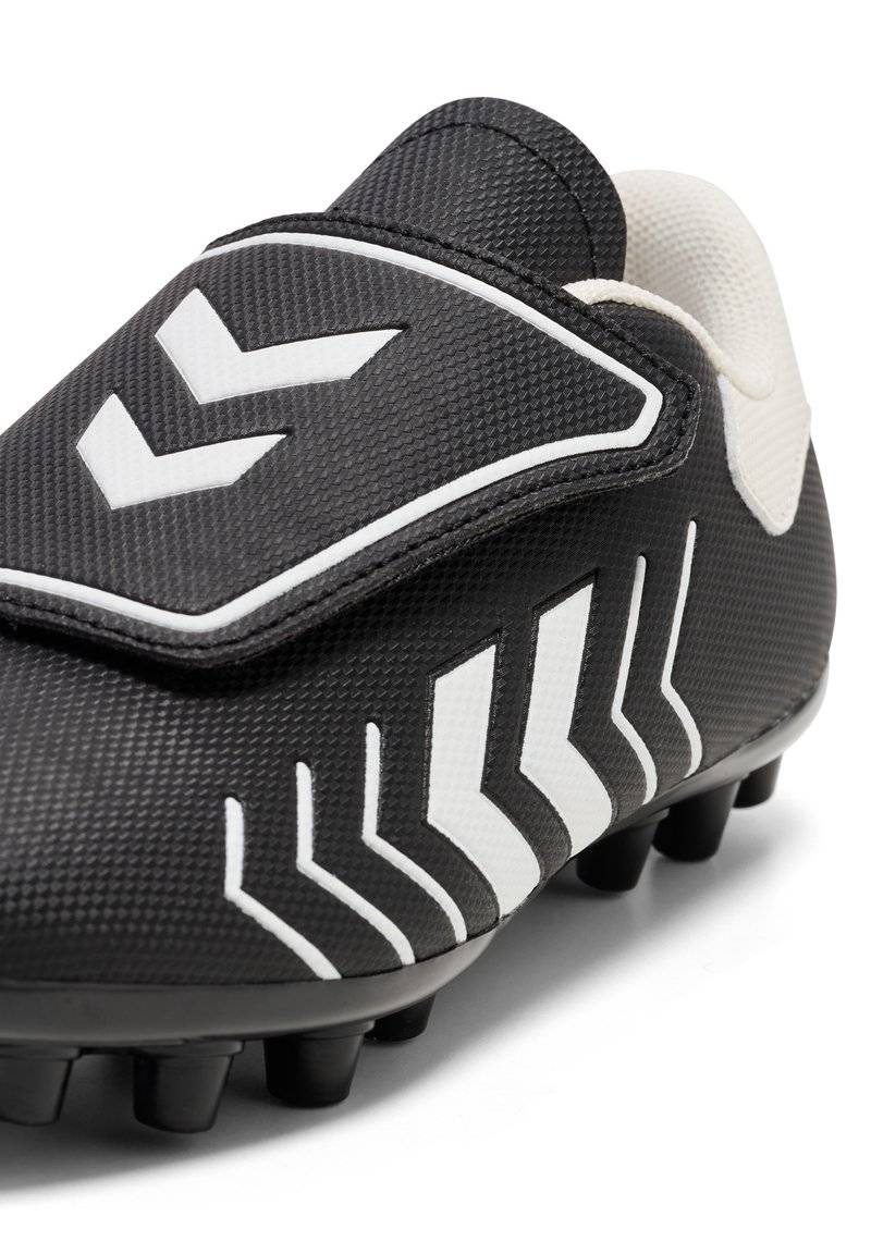 Hummel Hummel HATTRICK MG JR UNISEX - Moulded stud football boots - black white Cyber Monday