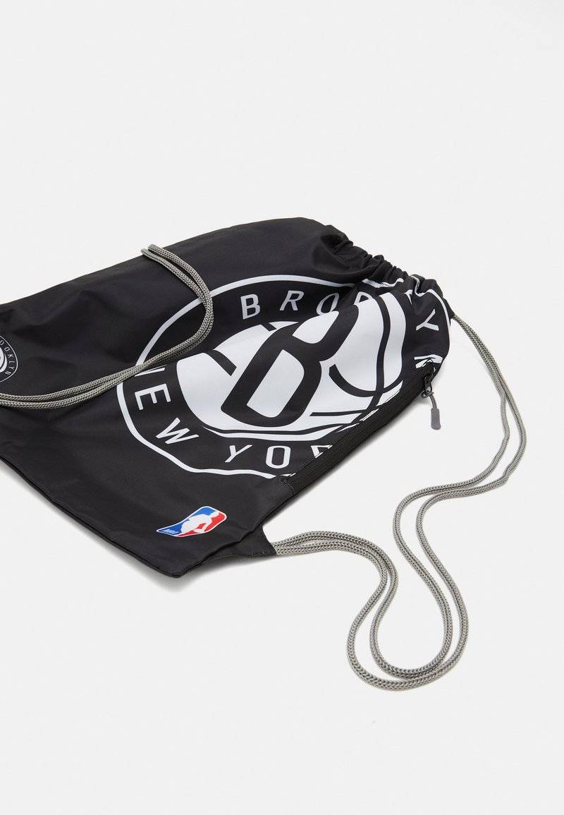 NBA NBA NBA BROOKLYN NETS GYM SACK - Drawstring sports bag - black Blitzangebot