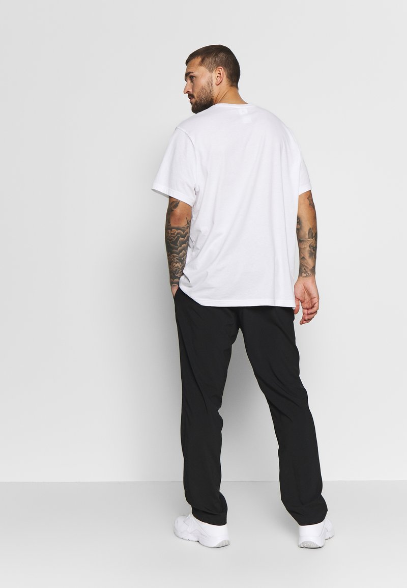 Reebok Reebok TRAINING ESSENTIALS WOVEN SPEEDWICK WORKOUT READY - Trousers - black Meist gekauft