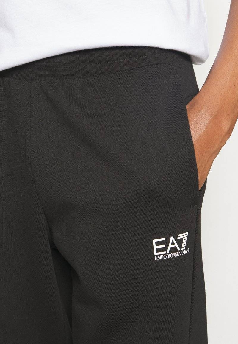 EA7 Emporio Armani EA7 Emporio Armani TRACKSUIT - Tracksuit - nero Rabatte dieses Monats