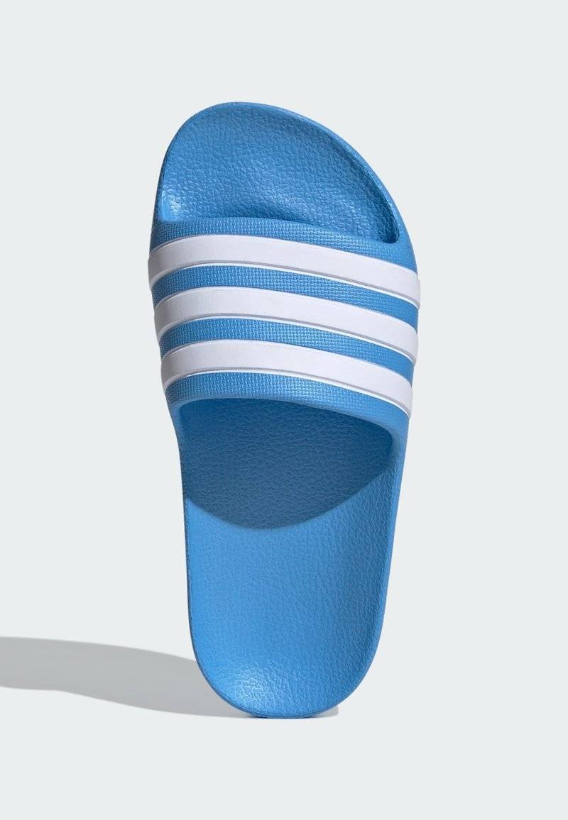 adidas Performance adidas Performance ADILETTE AQUA - Pool slides - blue burst cloud white blue burst Angebote
