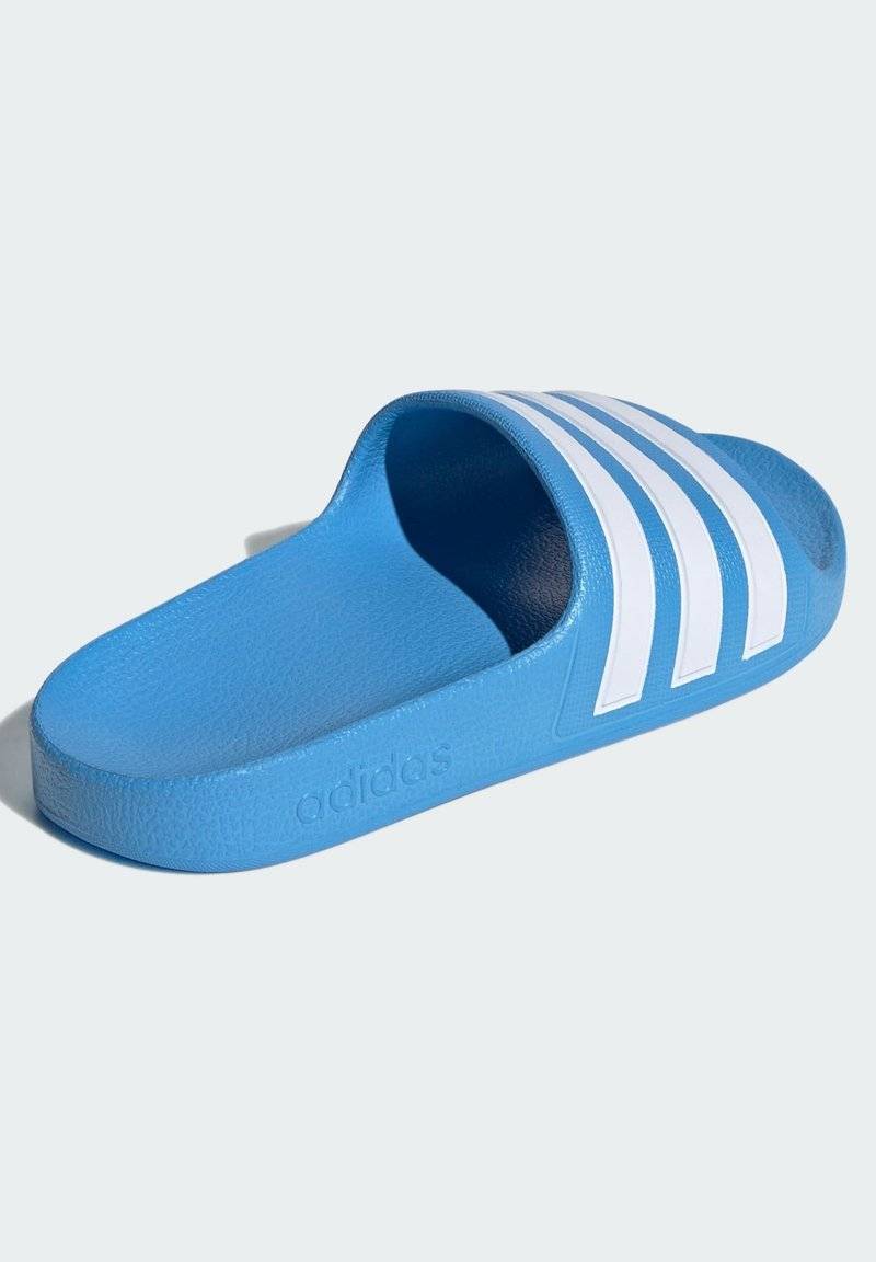 adidas Performance adidas Performance ADILETTE AQUA - Pool slides - blue burst cloud white blue burst Angebote