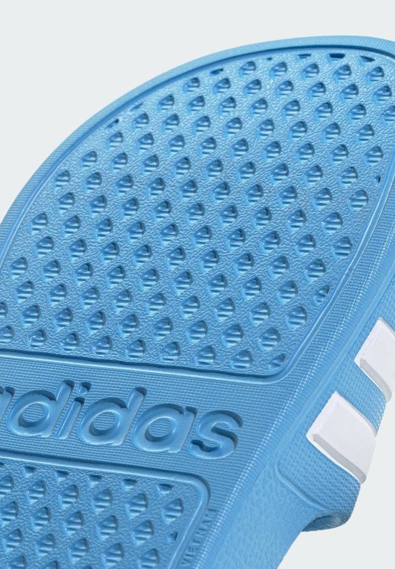 adidas Performance adidas Performance ADILETTE AQUA - Pool slides - blue burst cloud white blue burst Angebote