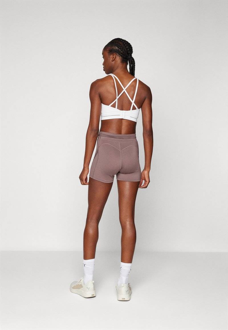 Puma Puma PAMELA REIF SHORTS	 - Leggings - damson plum Günstiger Verkauf