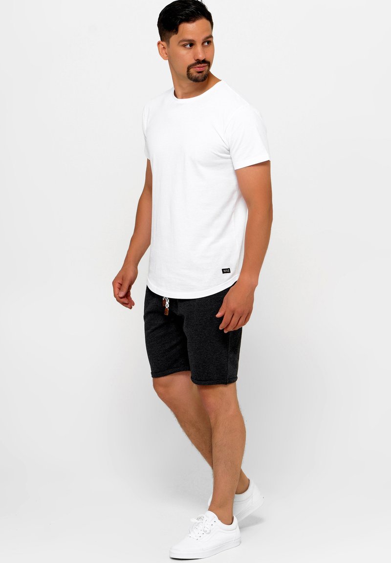 INDICODE JEANS INDICODE JEANS ALDRICH - Shorts - black mix Flash Sale