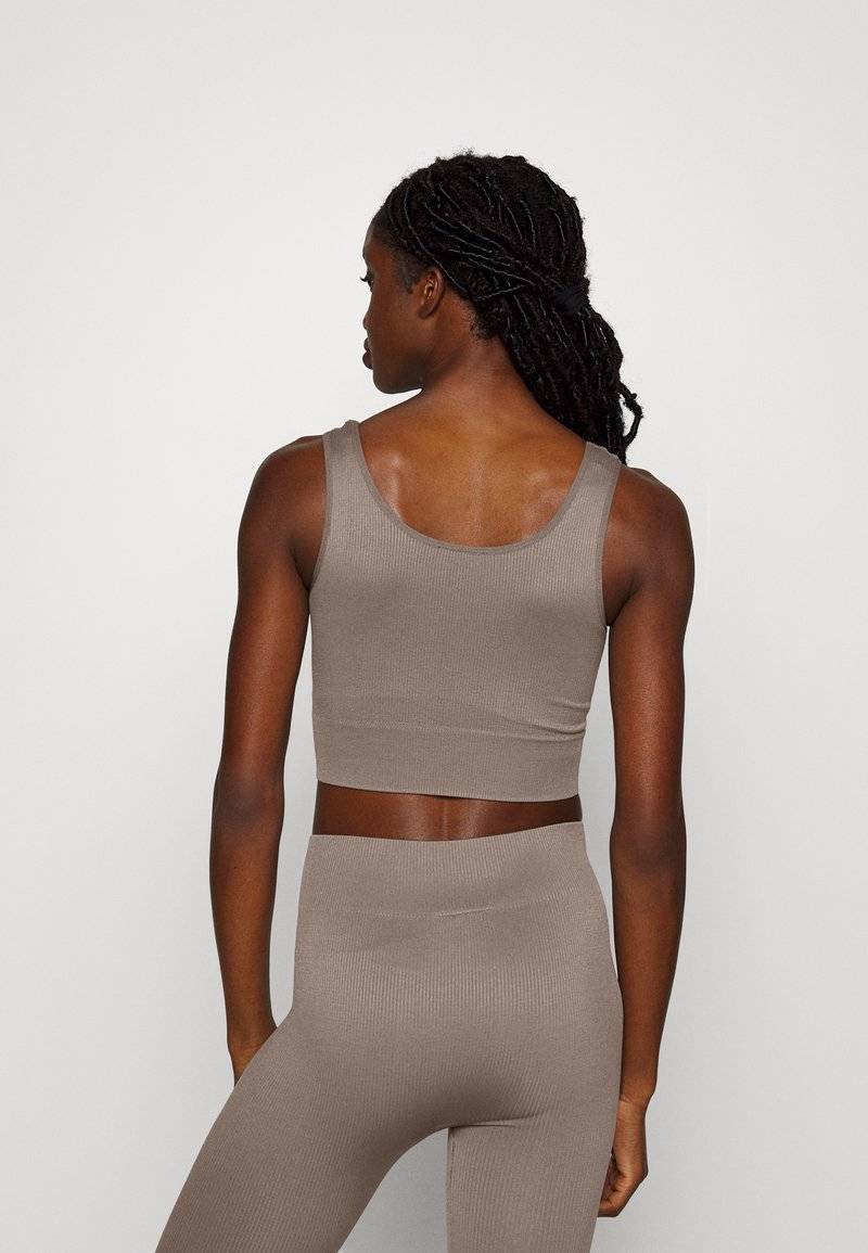 ONLY Play ONLY Play ONPJAIA LIFE SEAM SHORT - Top - brown im Angebot