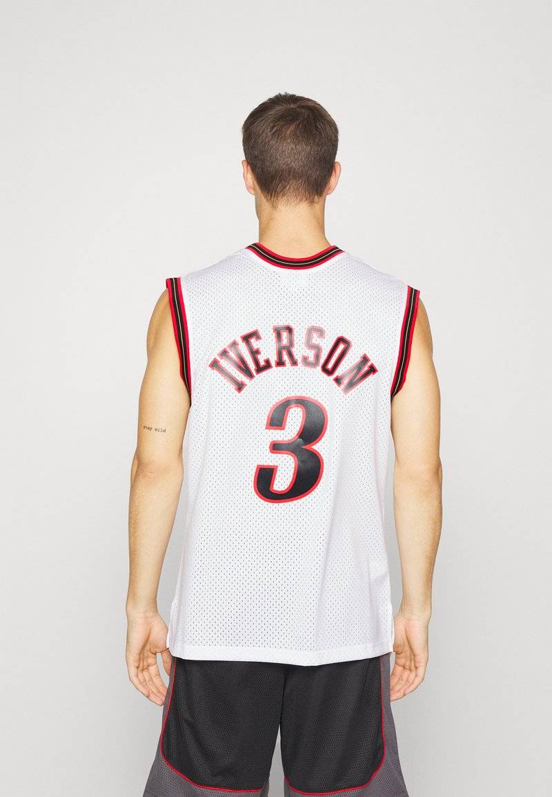 Mitchell & Ness Mitchell & Ness NBA ALLEN IVERSON PHILADELPHIA 76ERS SWINGMAN HOME - Club wear - white Schlussverkauf