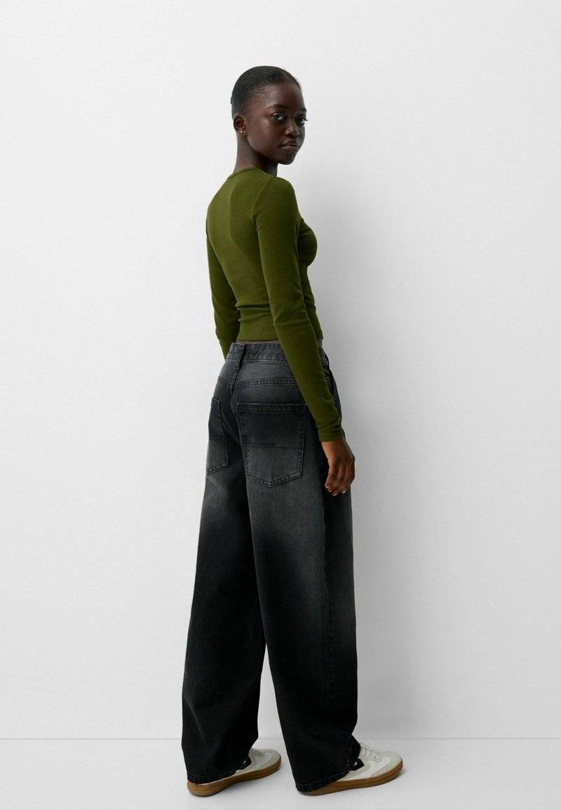 Bershka Bershka LONG SLEEVE - Long sleeved top - green Lagerräumung