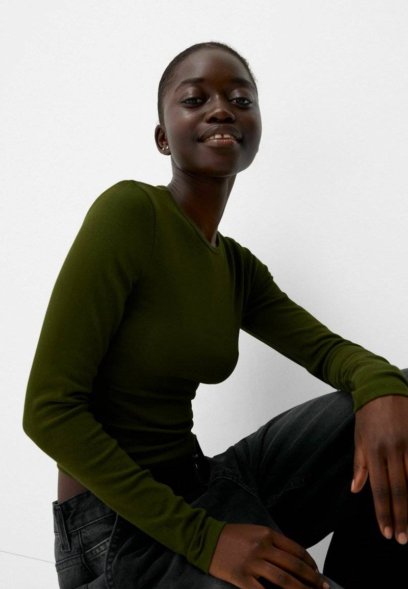 Bershka Bershka LONG SLEEVE - Long sleeved top - green Lagerräumung