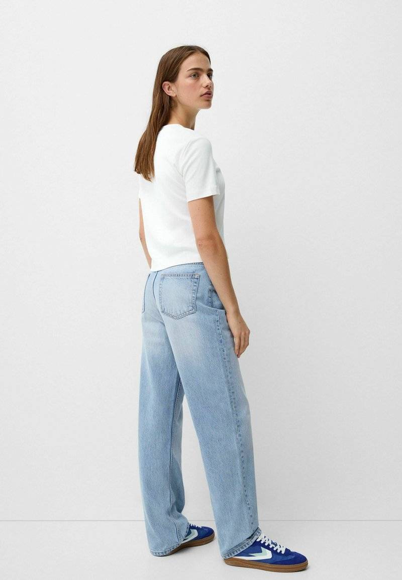 Bershka Bershka MOM - Straight leg jeans Sonderangebote