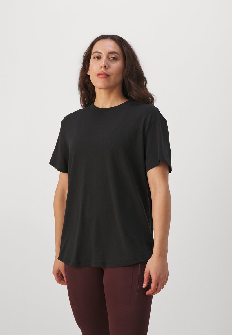 Nike Performance Nike Performance ONE RELAXED TOP - Sports T-shirt - black 50% Rabatt mit kostenlosem Versand