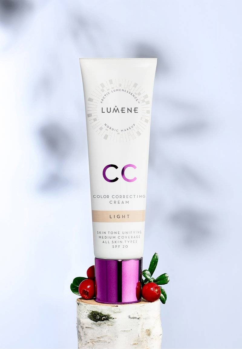 Lumene Lumene CC COLOR CORRECTING CREAM FAIR - Foundation - light Fabrikverkauf