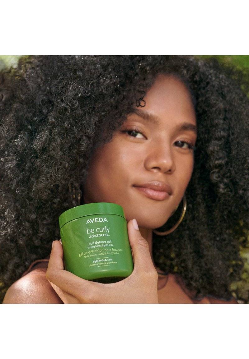 Aveda Aveda BE CURLY ADVANCED™ COIL DEFINER GEL - Hair styling Begrenztes Angebot