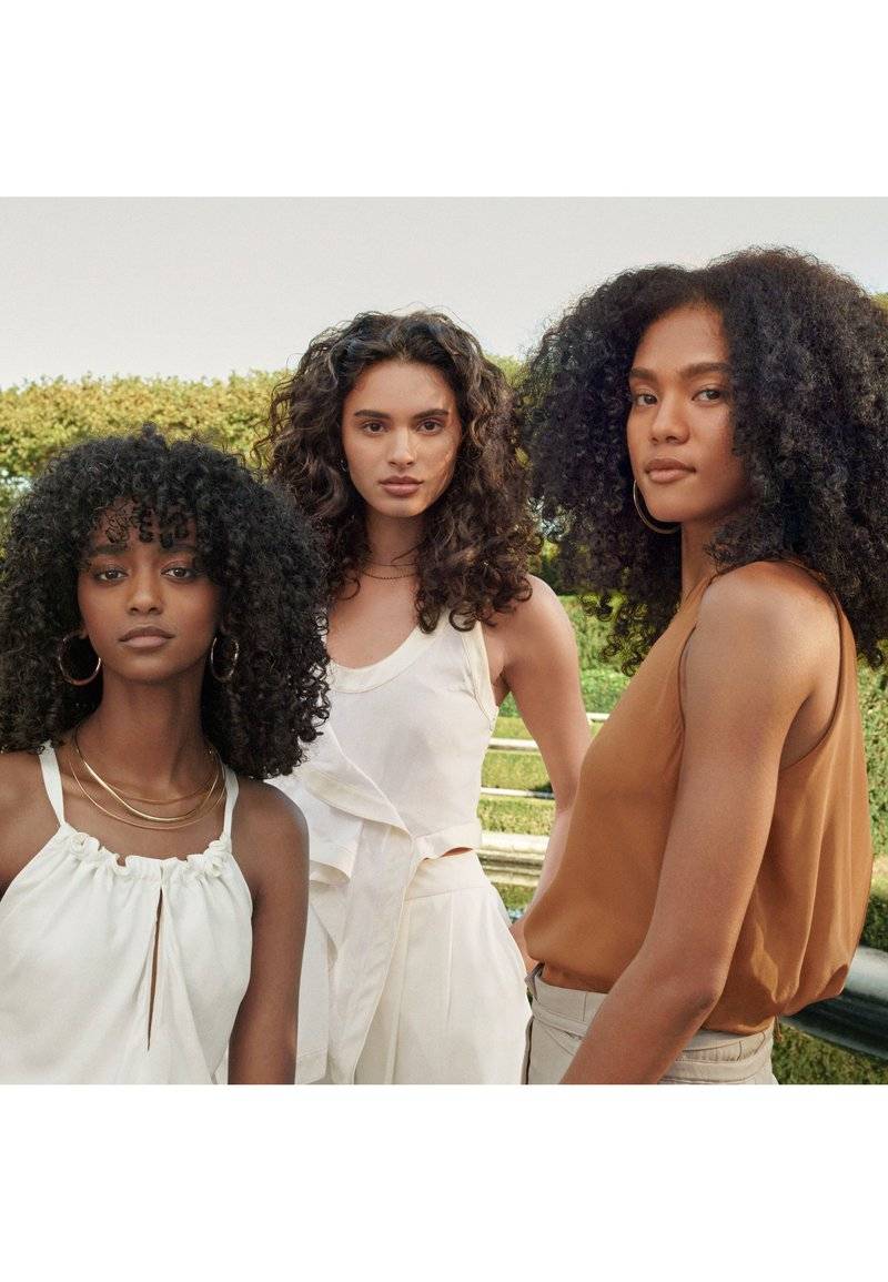 Aveda Aveda BE CURLY ADVANCED™ COIL DEFINER GEL - Hair styling Begrenztes Angebot