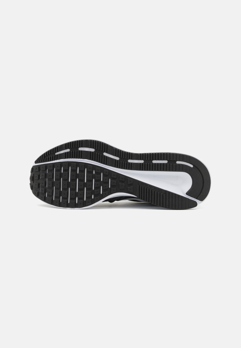 Nike Performance Nike Performance RUN SWIFT 3 - Stability running shoes Osterangebot