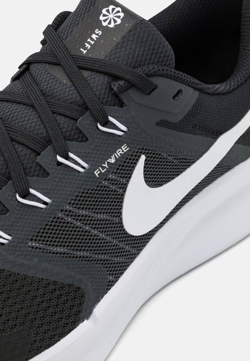 Nike Performance Nike Performance RUN SWIFT 3 - Stability running shoes Osterangebot