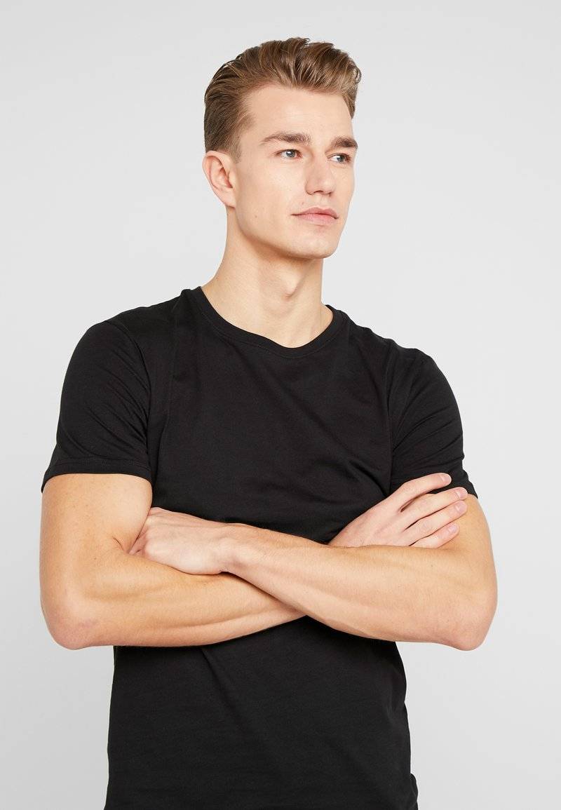 Pier One Pier One 5 PACK - Basic T-shirt - black Fabrikpreis