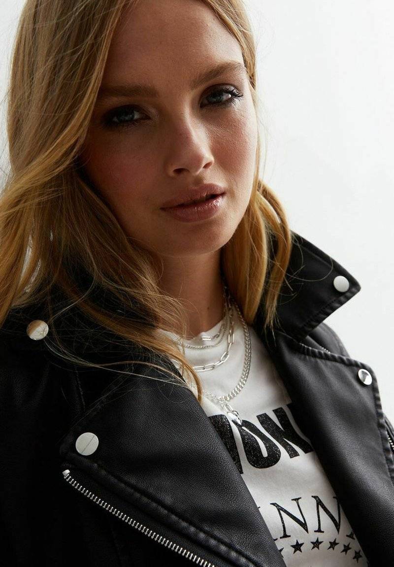 New Look New Look LOOK - Faux leather jacket - black Rabatt