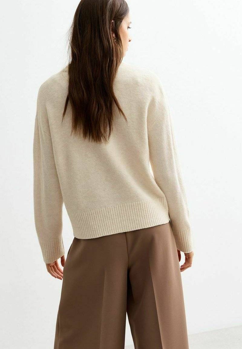 New Look New Look CREW NECK - Jumper - off white Online Shopping