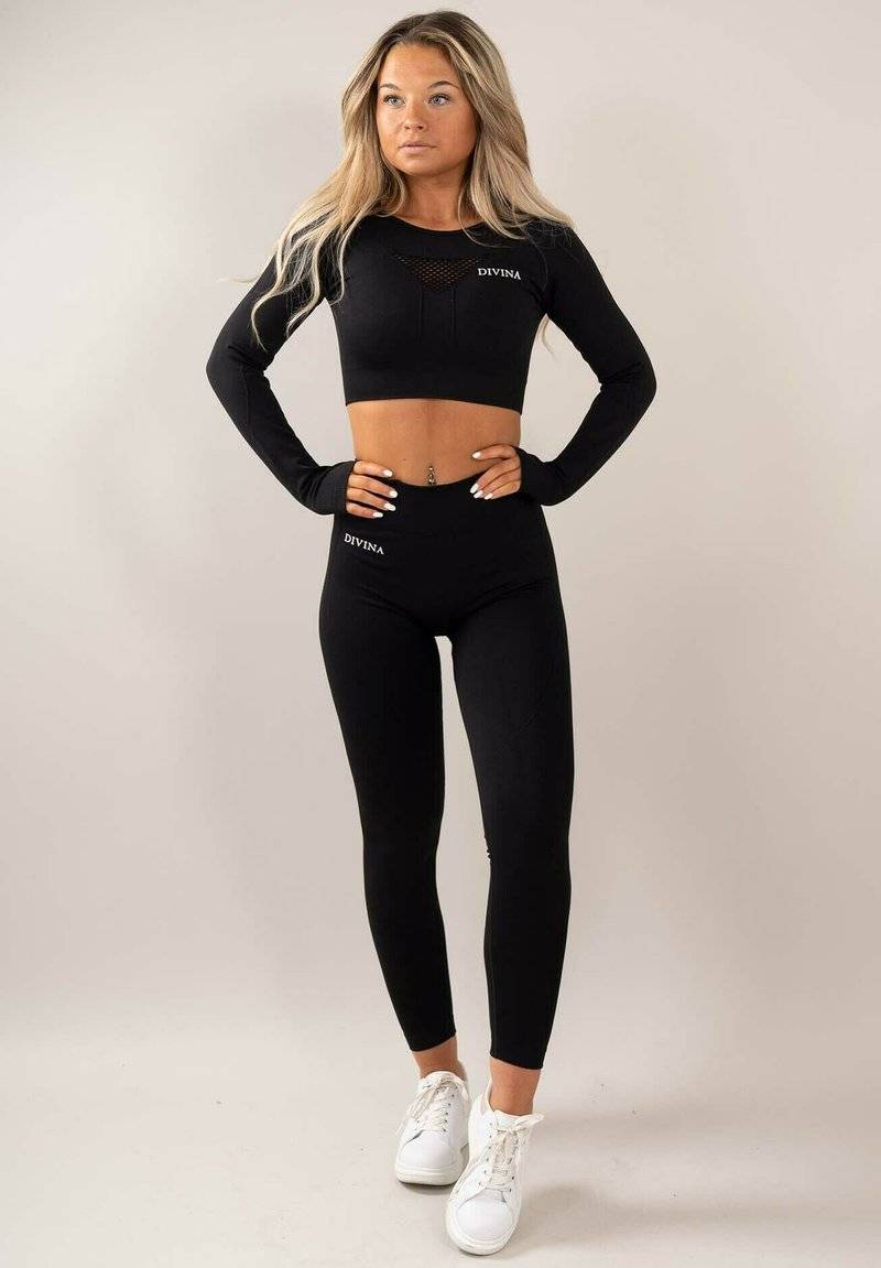 Divina Divina FOUR - Long sleeved top - black Jubiläumsangebot