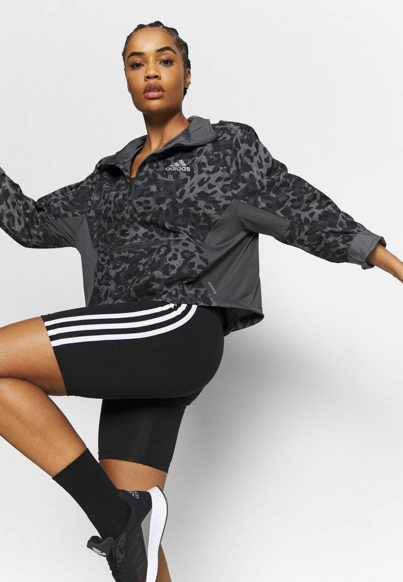 adidas Sportswear adidas Sportswear ESSENTIALS 3-STRIPES BIKE - Leggings Neueste Mode