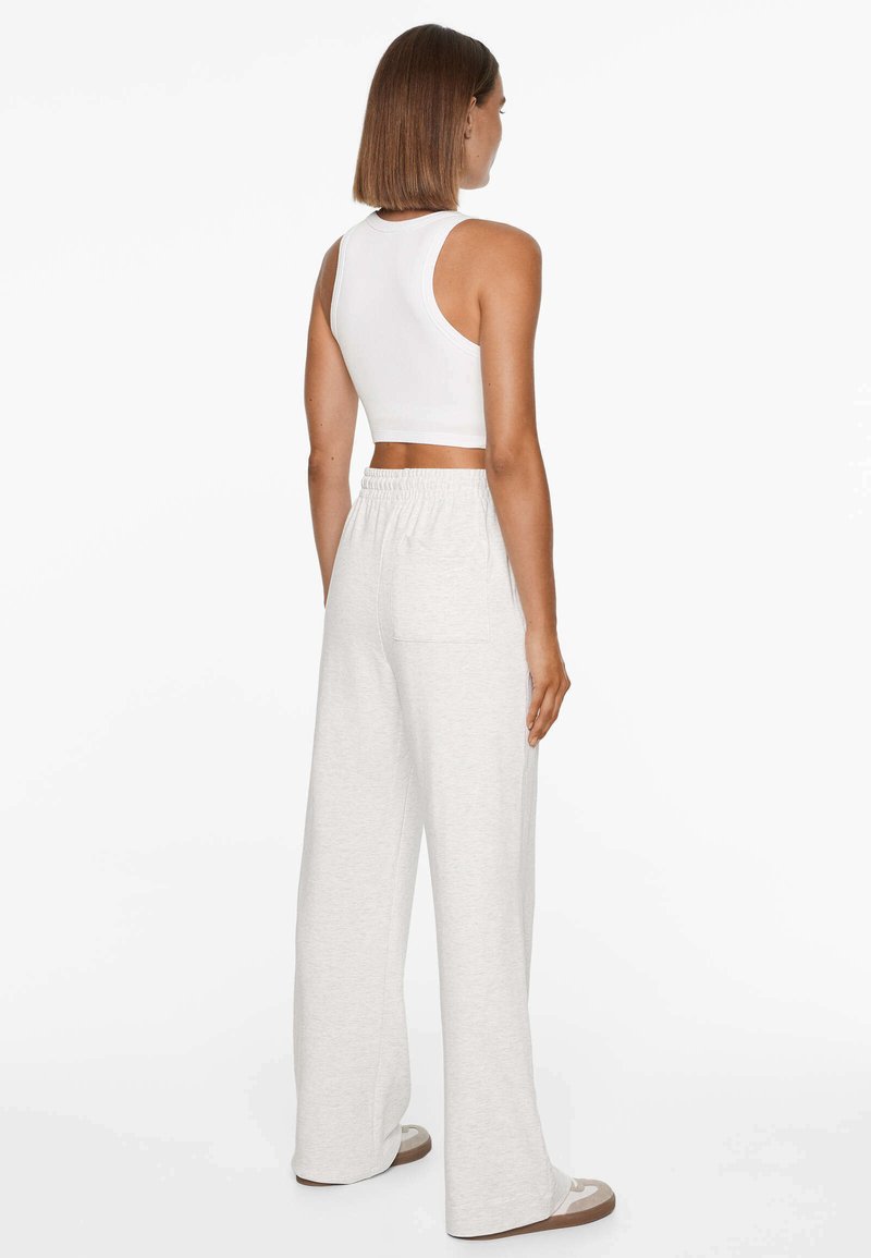 OYSHO OYSHO SOFT TOUCH RELAXED STRAIGHT-LEG - Tracksuit bottoms - mottled light grey Räumungsverkauf