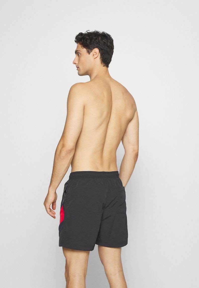 Tommy Hilfiger Tommy Hilfiger DRAWSTRING - Swimming shorts - black Riesige Ersparnisse