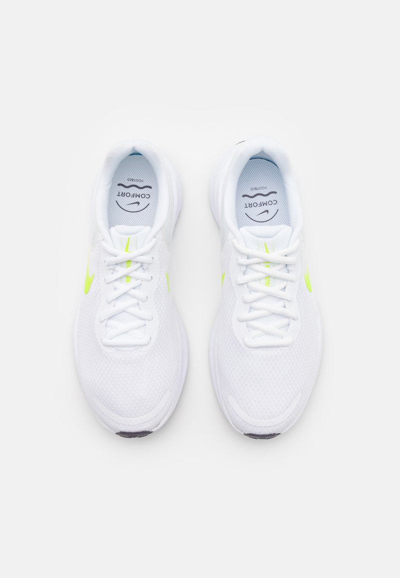 Nike Performance Nike Performance REVOLUTION 7 - Neutral running shoes Wochenangebot