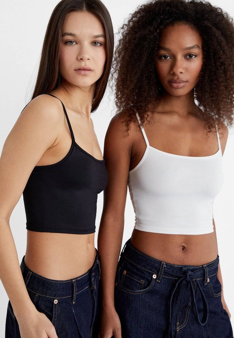 Stradivarius Stradivarius 2-PACK OF STRAPPY CROP - Top - black Online