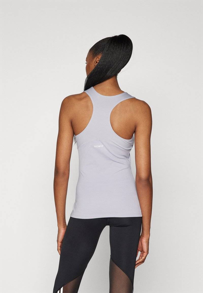 adidas Performance adidas Performance TECHFIT RACERBACK - Top - glory grey Super Sparpreis