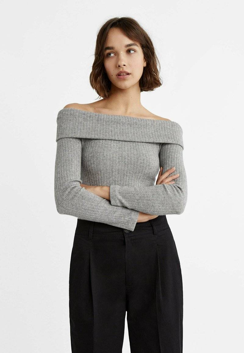 Stradivarius Stradivarius CARROT WITH DARTS DETAIL - Trousers - black Rabatt