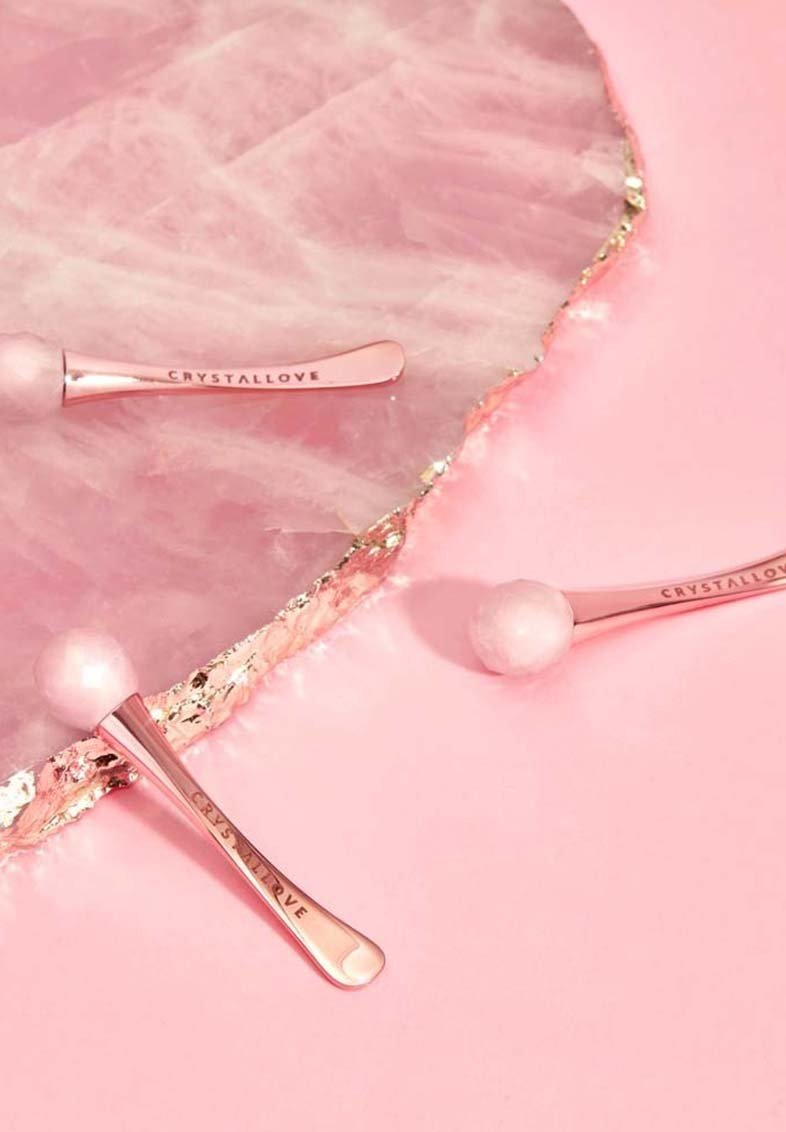 CRYSTALLOVE CRYSTALLOVE ROSE QUARTZ 3D EYE MASSAGER - Skincare tool - gold Begrenzte Freigabe