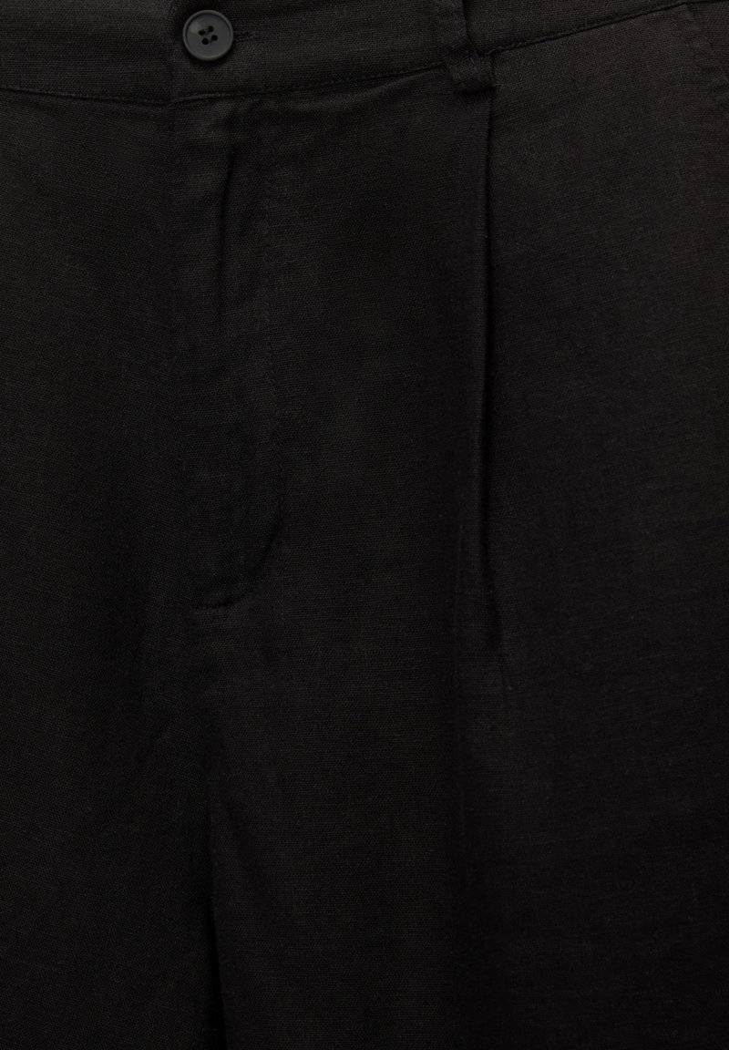 PULL&BEAR PULL&BEAR RUSTIC - BERMUDA - Shorts - black Saisonschlussverkauf