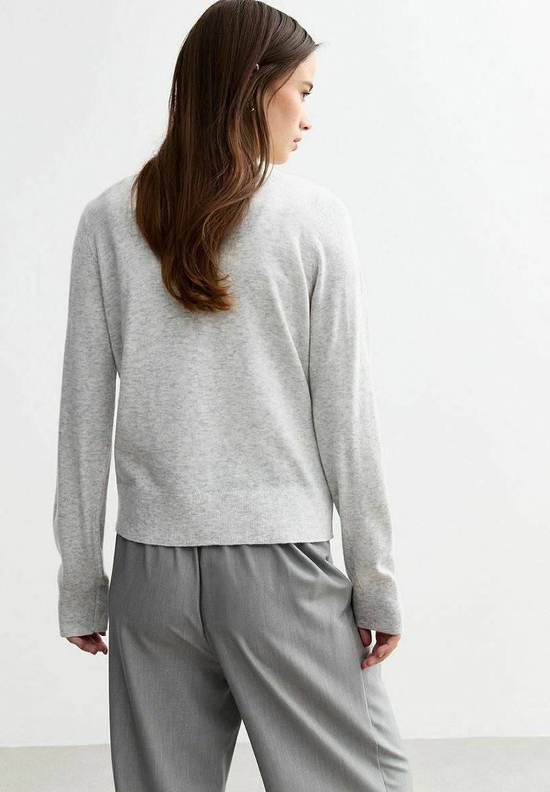 New Look New Look CREW NECK - Cardigan - pale grey Neueste Mode