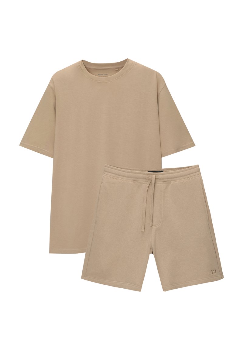 PULL&BEAR PULL&BEAR SET BERMUDA SHORTS AND T-SHIRT - Tracksuit bottoms - sand Neuheiten