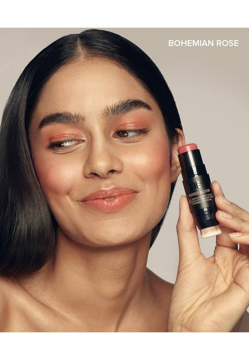 NUDESTIX NUDESTIX ROSES & HONEY NUDES (HEY HONEY, BONDI BAE, BOHEMIAN ROSE) - Makeup set JETZT KAUFEN