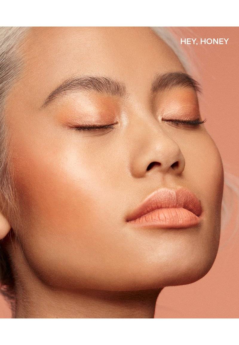 NUDESTIX NUDESTIX ROSES & HONEY NUDES (HEY HONEY, BONDI BAE, BOHEMIAN ROSE) - Makeup set JETZT KAUFEN