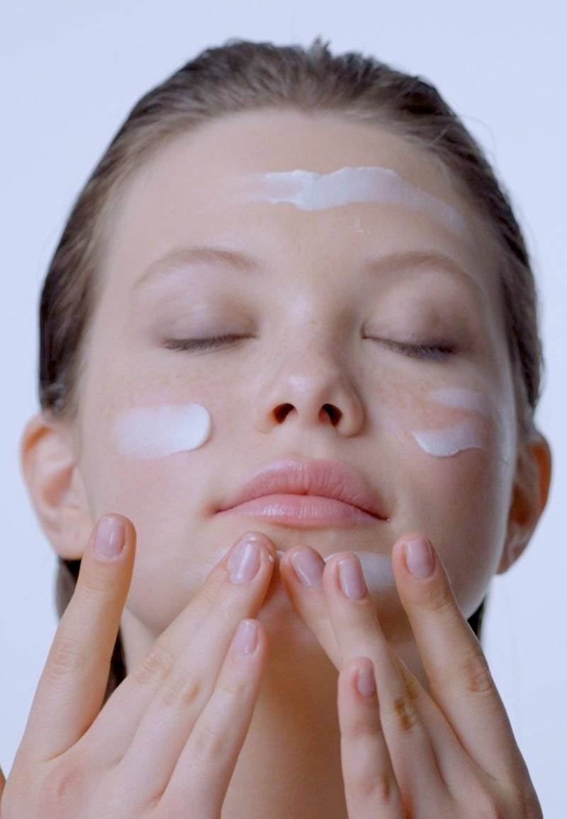 KORRES KORRES YOGHURT HYDRA-BIOME FACE MASK - Face mask Nur noch ein Tag übrig