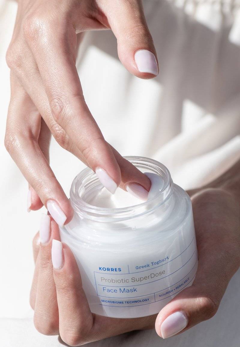 KORRES KORRES YOGHURT HYDRA-BIOME FACE MASK - Face mask Nur noch ein Tag übrig