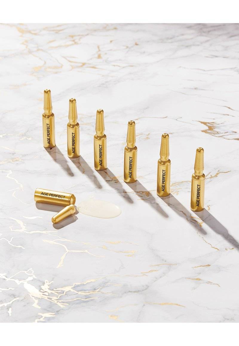 L'Oréal Paris Skin L'Oréal Paris Skin AGE PERFECT SERUM AMPULLES 7 DAYS - Skincare set Speichern exportieren