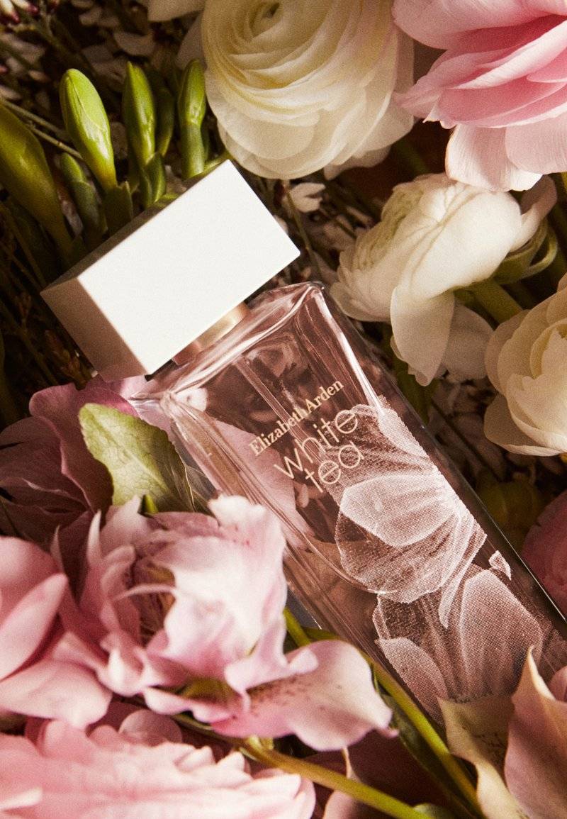 Elizabeth Arden Elizabeth Arden WHITE TEA EAU FLORALE EAU DE TOILETTE - Eau de Toilette Angebote